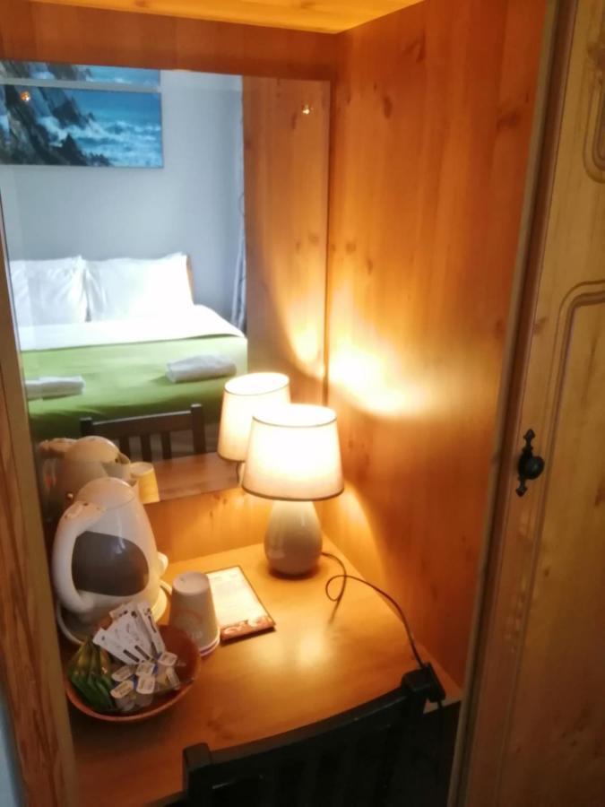 An File Economy Rooms เวสต์พอร์ต ภายนอก รูปภาพ